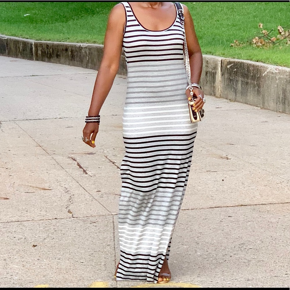 ✨Stripe Maxi Dress✨